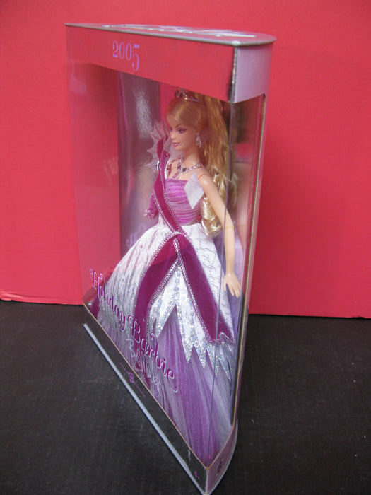 2005 Happy Holidays Barbie Doll