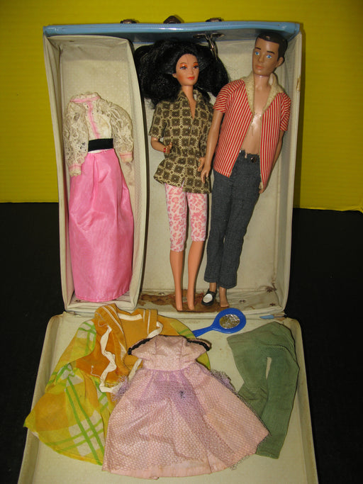 Vintage 1962 Case with Barbie and Ken Doll