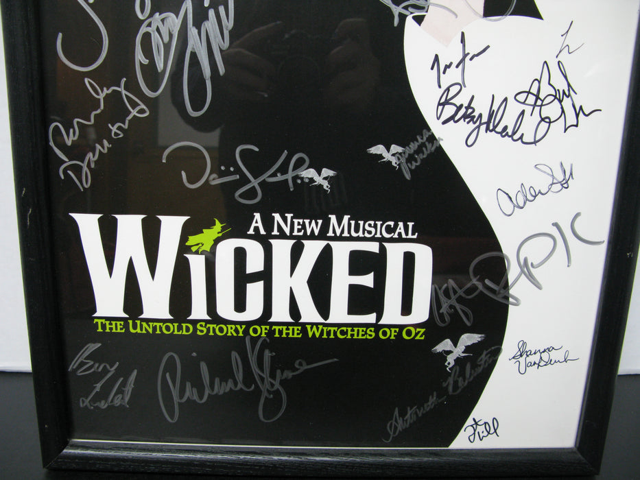 Wicked Broadway Opening Night Script Signed Autographed Idina 