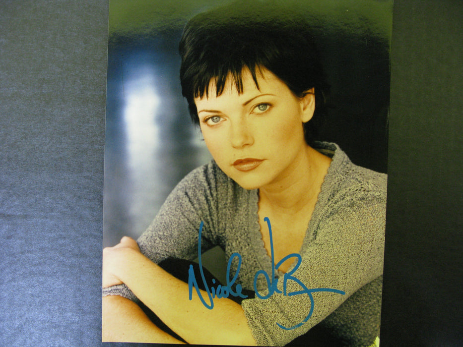 Star Trek Nicole Deboer Signed Autographed Photo