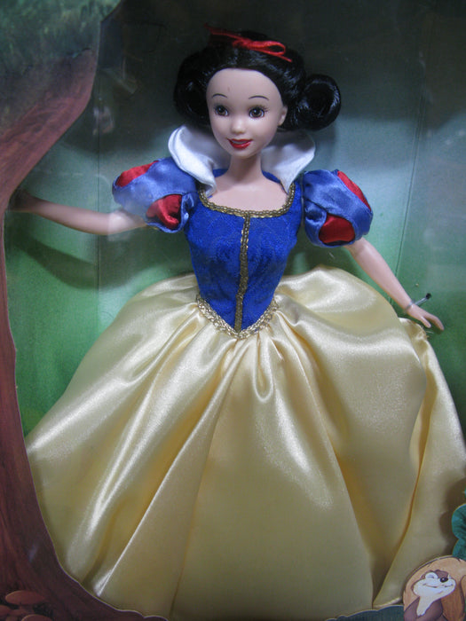 Snow White and the Seven Dwarfs Doll