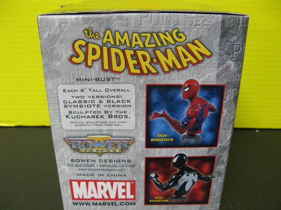 The Amazing Spider-Man Classic Version Marvel Mini-Bust