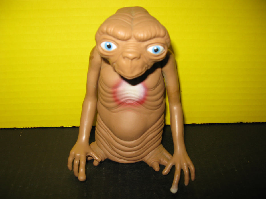 E.T. The Extra-Terrestrial Plush and Mini E.T. Figure