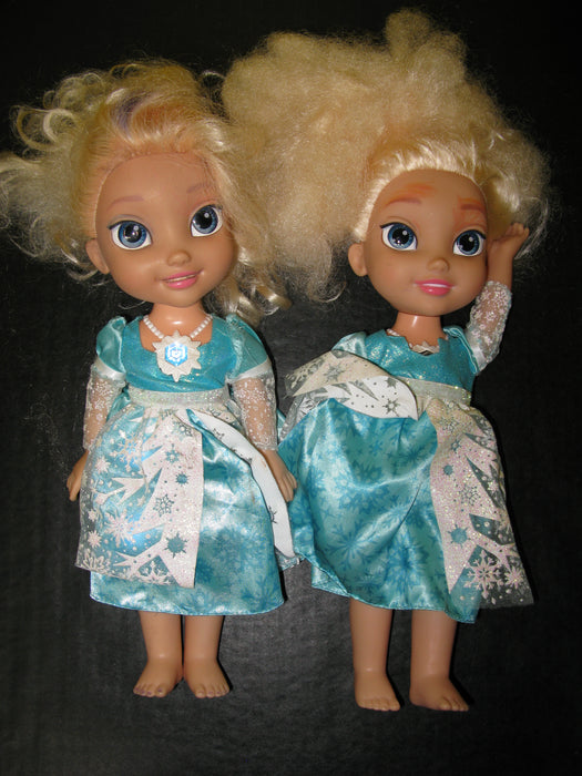 2 Elsa Dolls