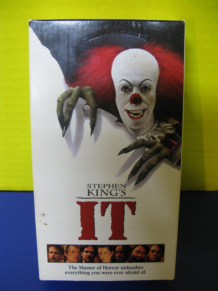 Stephen King's factory it 20017 VHS