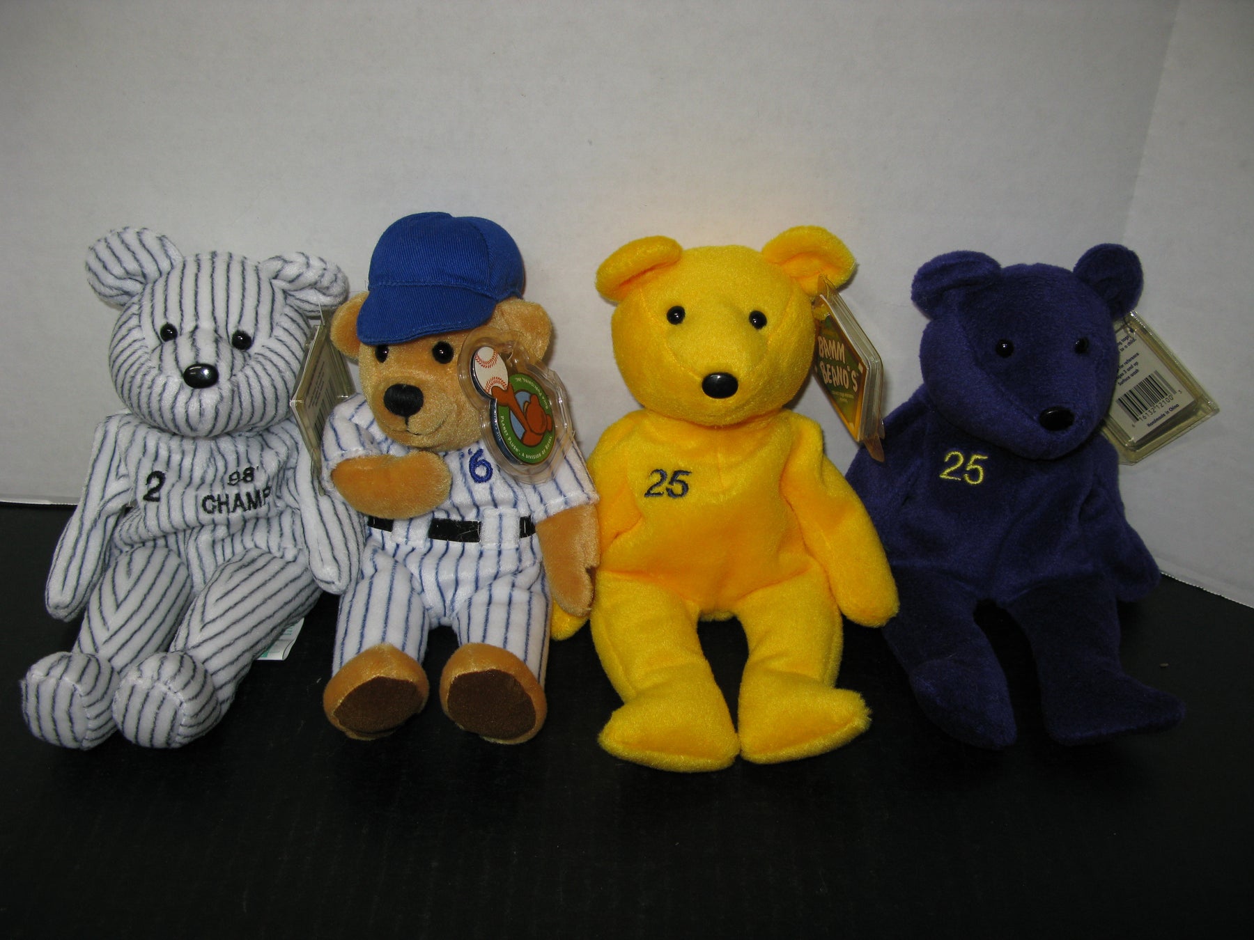 24 Baseball Bamm Beanos Plush Bear Collection