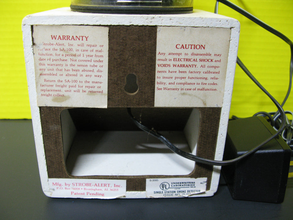 Antique Strobe-Alert Model SA-100 Visual/Audio Alarm Detector