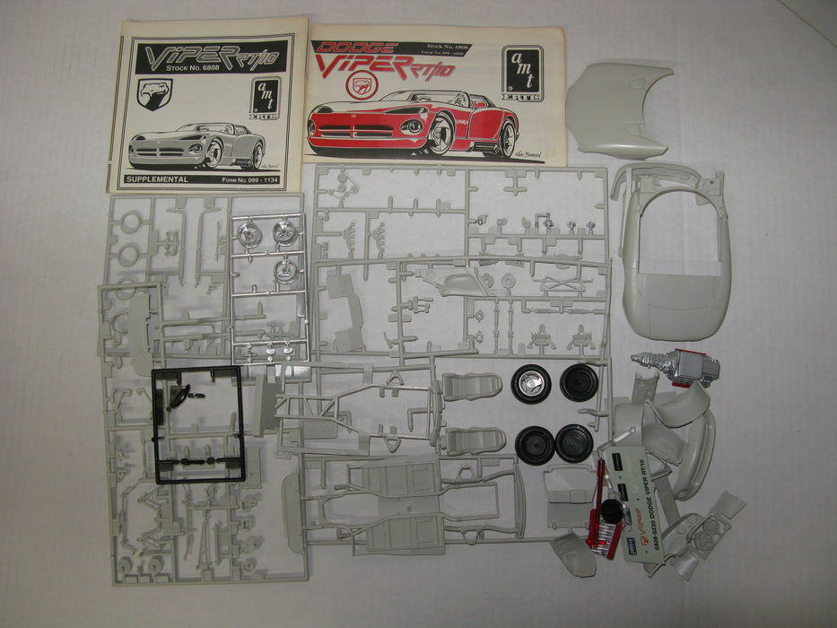 4 Model Car Kits