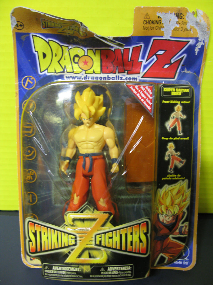 Dragon Ball Z - Striking Fighters - Super Saiyan Goku Action Figure